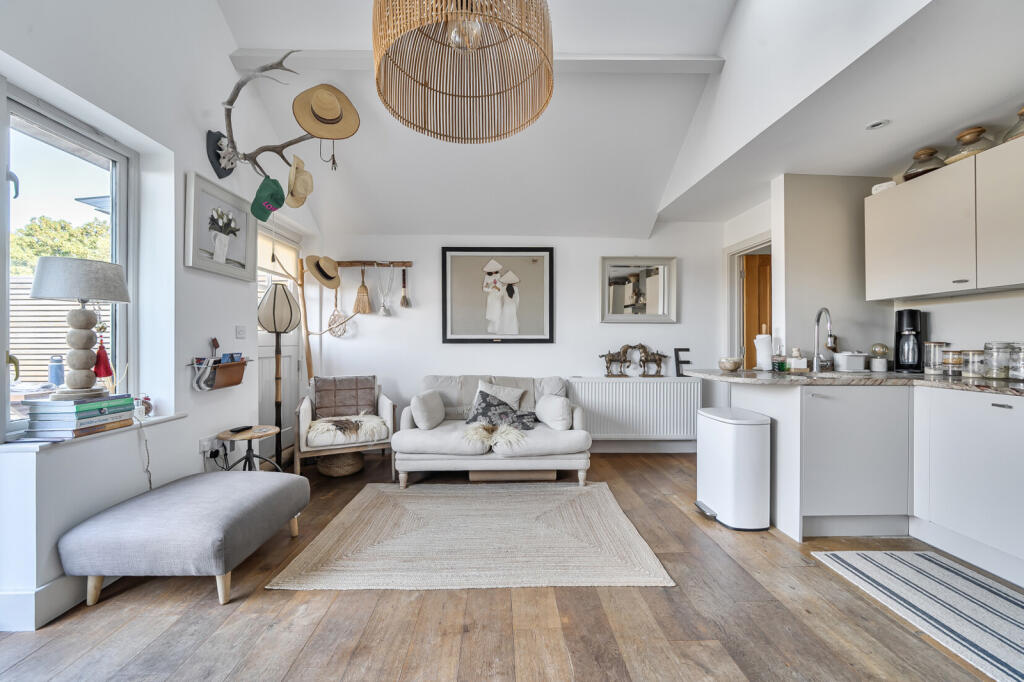 Apartment in South Oxfordshire, Thame - View 3