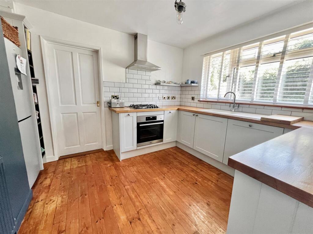 House in Portsmouth - View 4