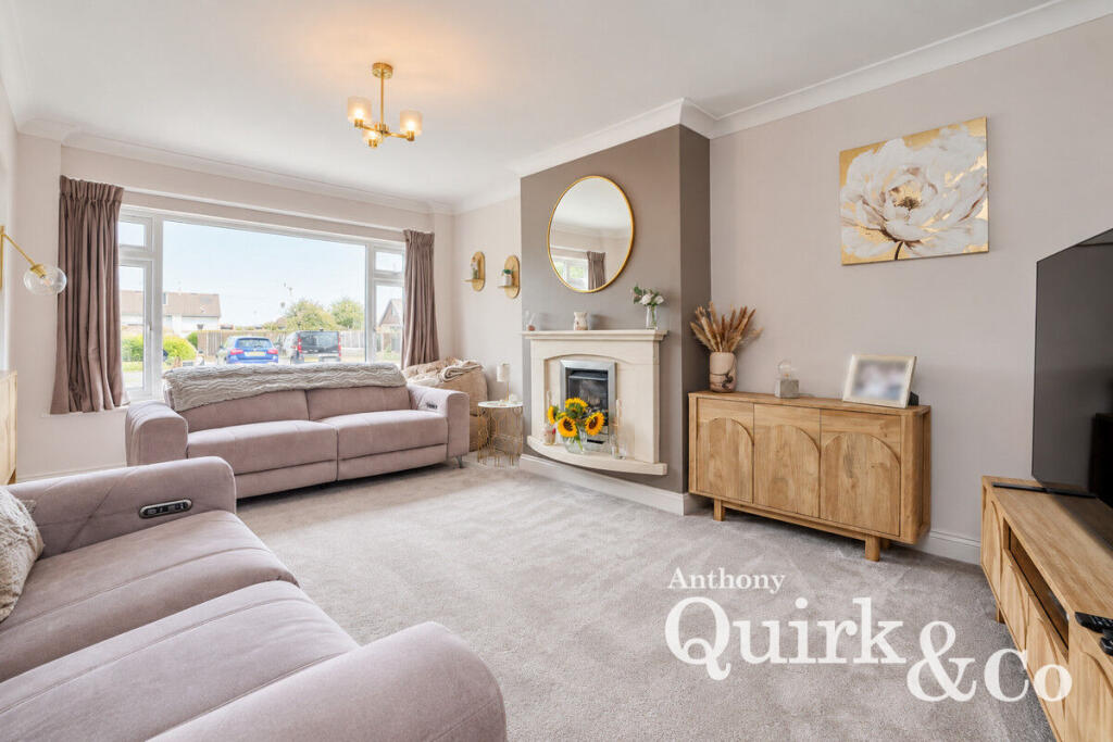 House in Southend-on-Sea - View 5