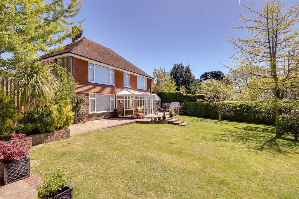 House in Brighton - View 3