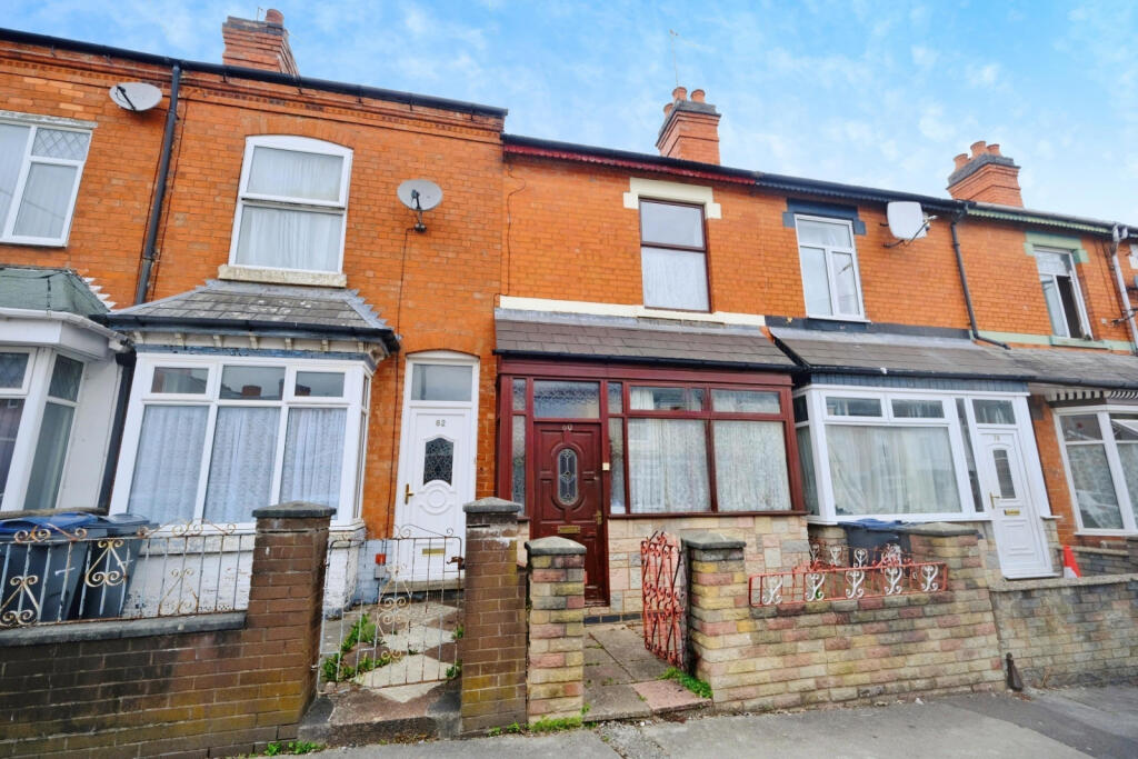 Main image of property: 80 Greswolde Road, Sparkhill, Birmingham, West Midlands B11 4DL