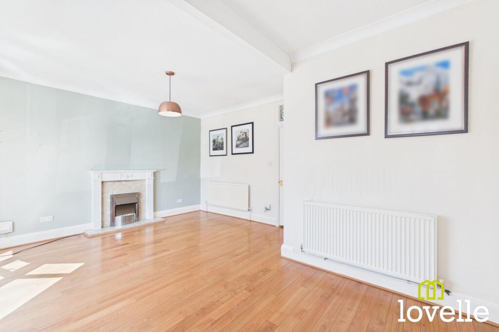 House in Cottingham, East Riding of Yorkshire - View 4