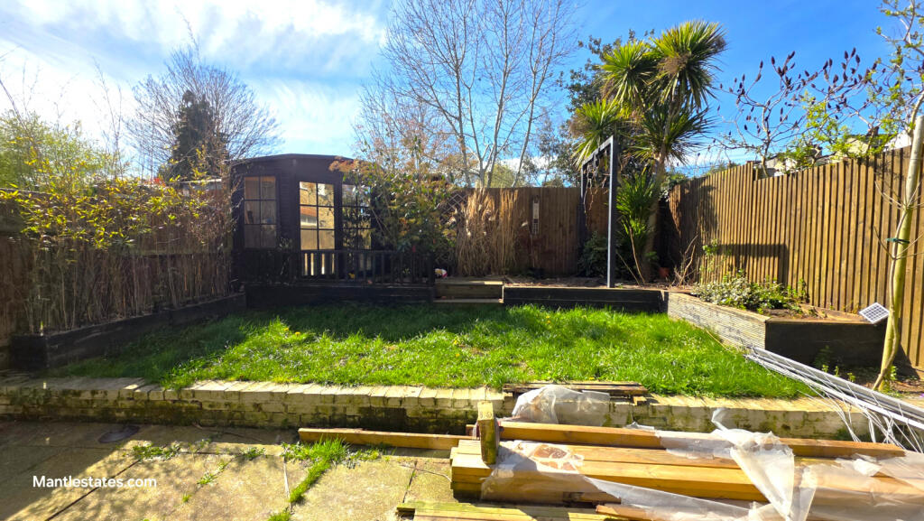 Main image of property: Crescent Road, New Barnet EN4