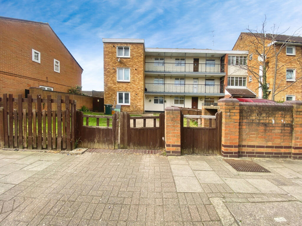 Main image of property: Avondale Court, Avondale Road, E16 4PU