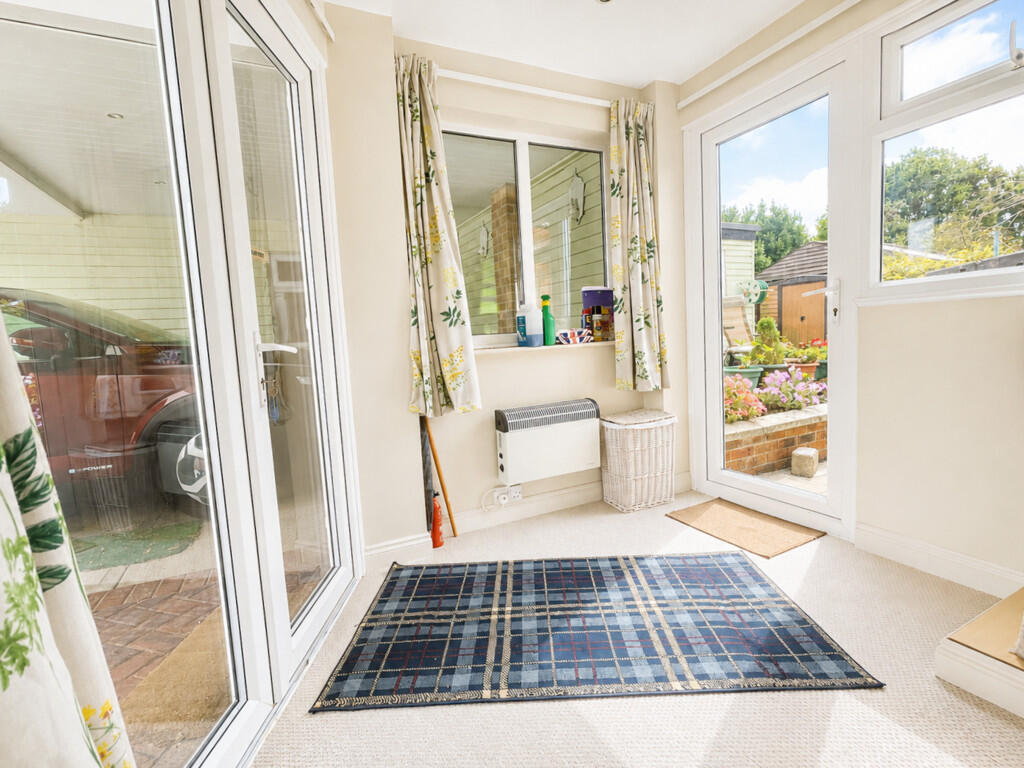House in Colchester, Tiptree - View 5