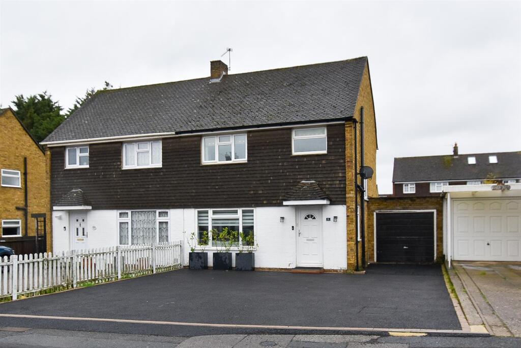 Main image of property: Rowan Close, Aylesford