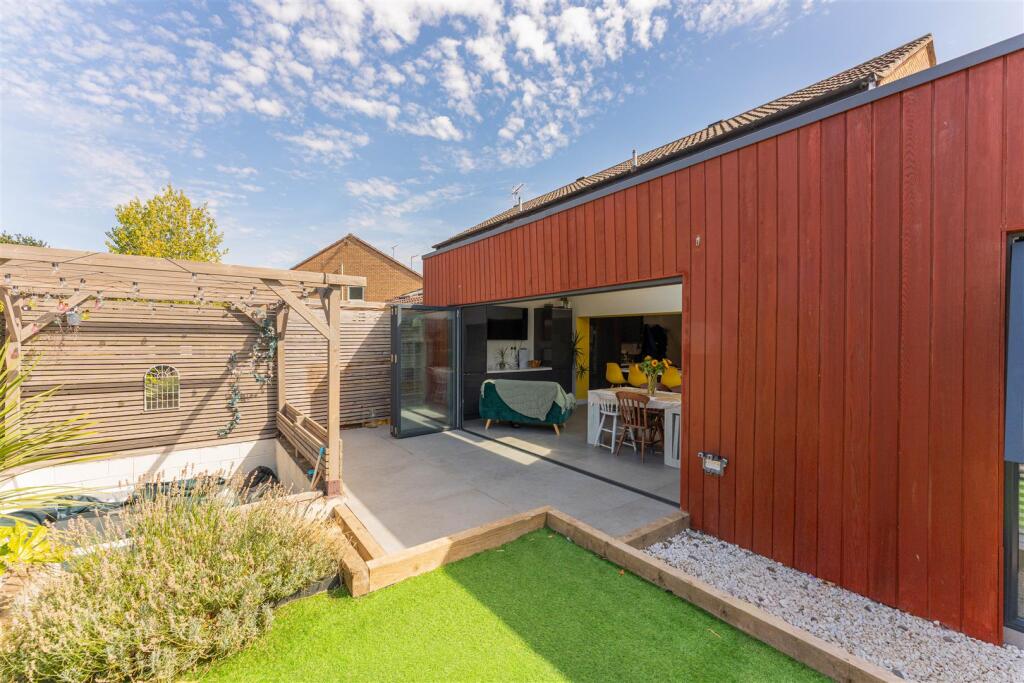 House in Northampton - View 2