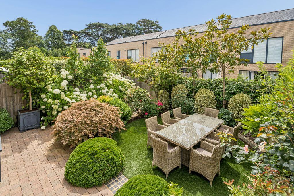 Main image of property: Cliveden Gages, Taplow £3395pcm Available 20th August