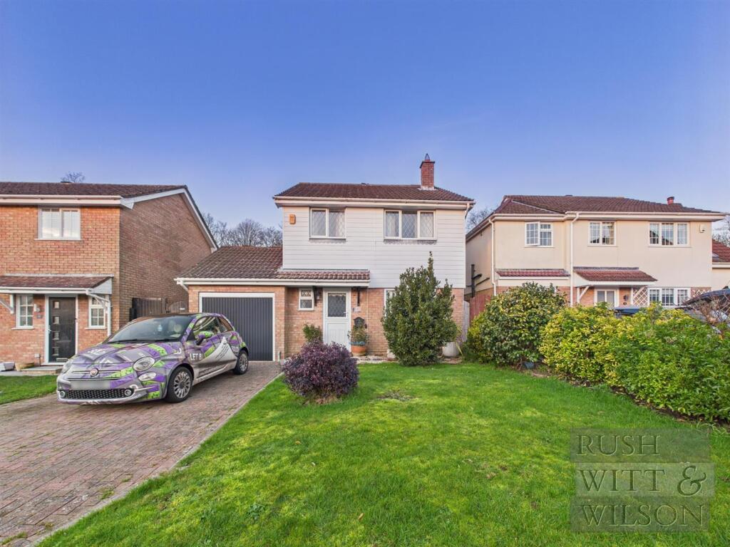 Main image of property: Agincourt Close, St. Leonards-On-Sea