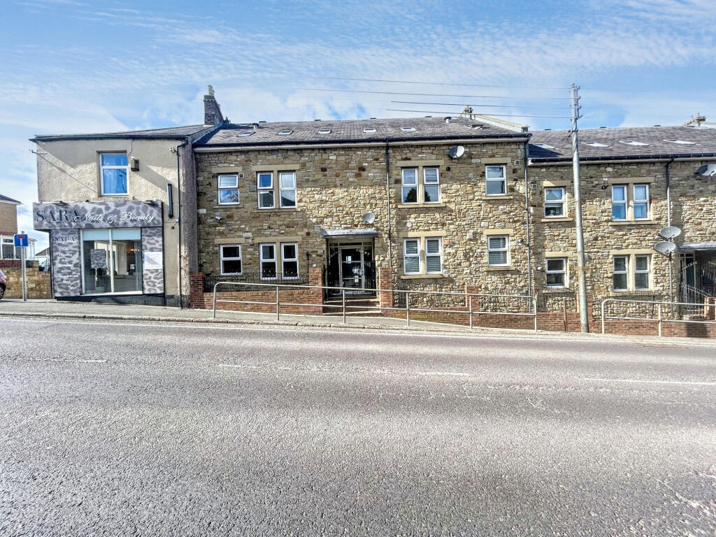 Main image of property: Fellside Road, Whickham, Newcastle upon Tyne, Tyne and Wear, NE16 4NH