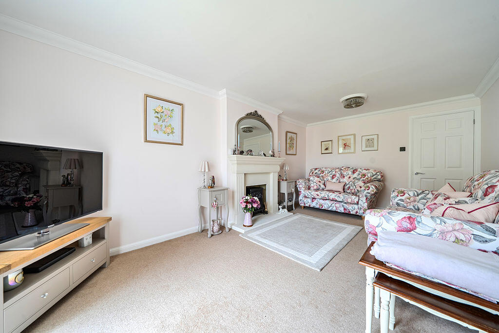 House in Milton Keynes - View 3