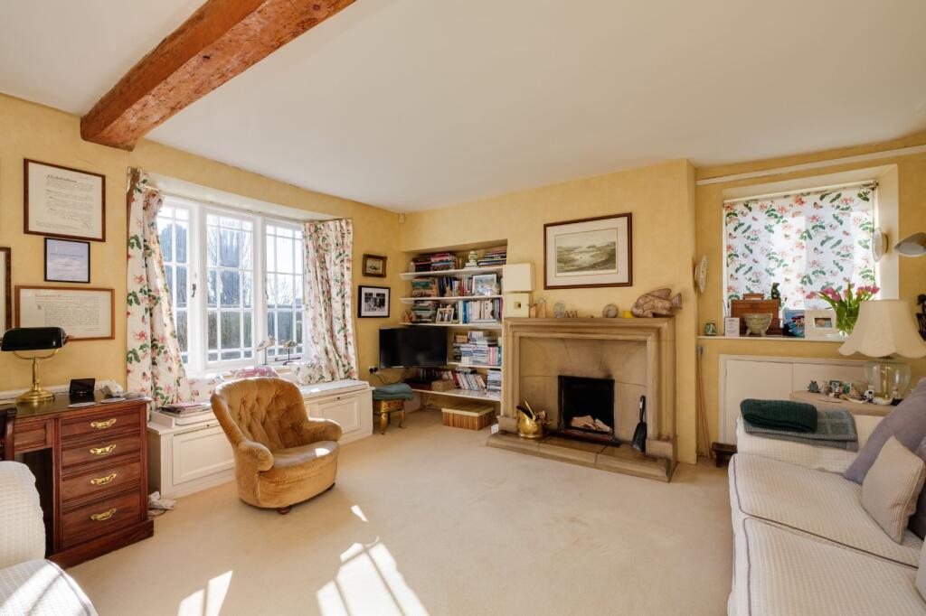 House in Somerset - View 3