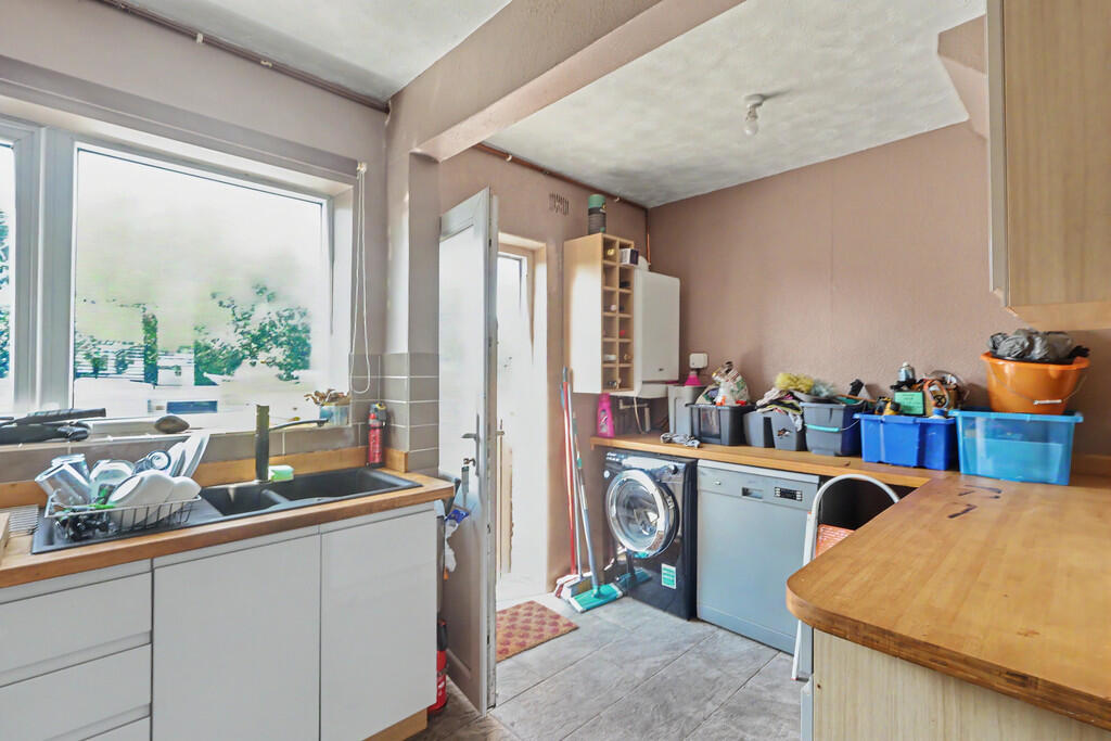 House in Poole - View 4