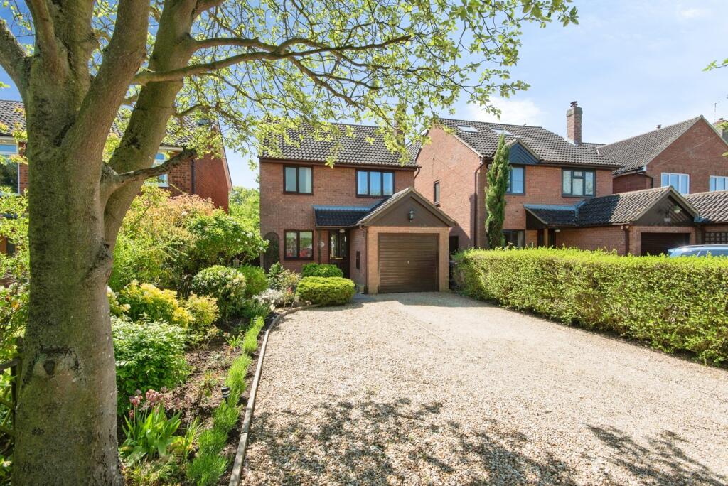 Main image of property: Holwell Road, Holwell, Hitchin, Hertfordshire, SG5