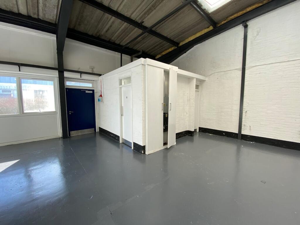 Unit 22 Tannoch Drive 6.jpeg