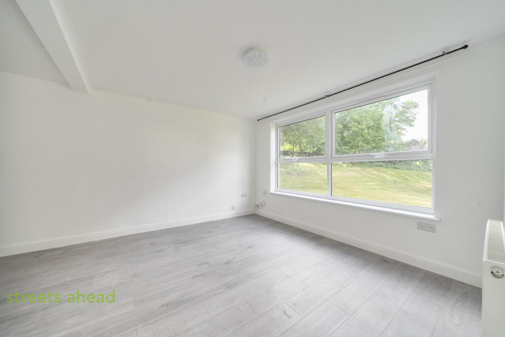 Main image of property: Bramley Hill, South Croydon, CR2