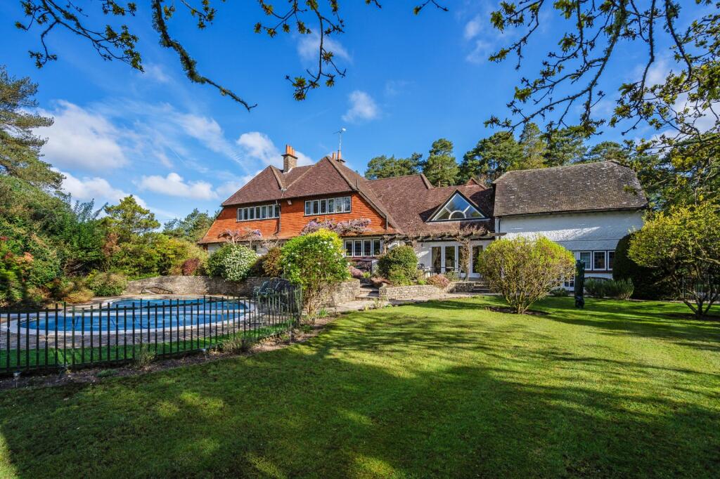 Main image of property: Gong Hill Drive, Lower Bourne, Farnham, Surrey, GU10