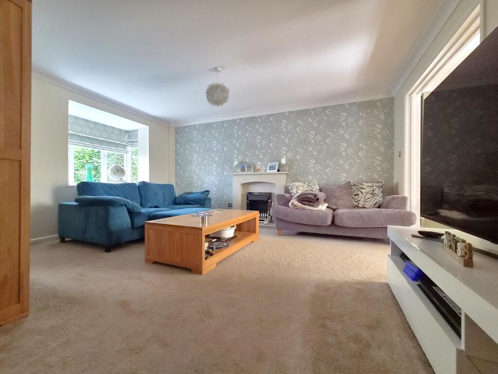 House in Southampton - View 2
