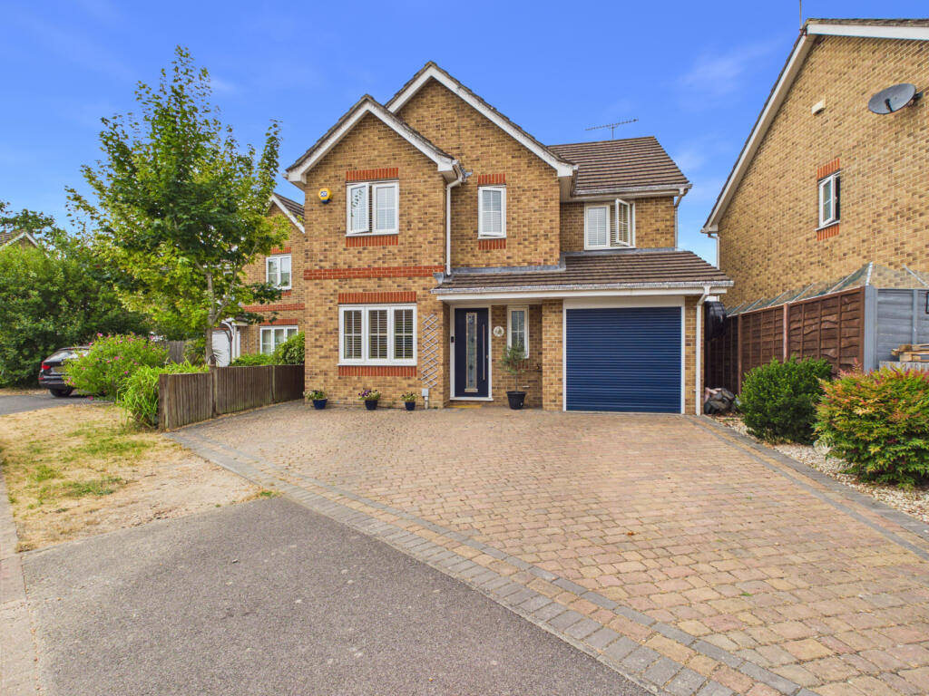 Main image of property: Stag Way, Fareham, PO15 6TW