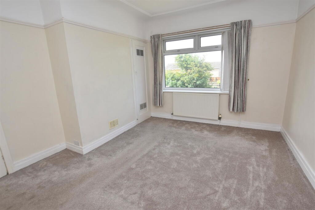 Fieldway, Meols, Wirral photo 3