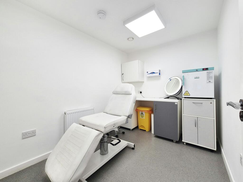 room3_1.jpg