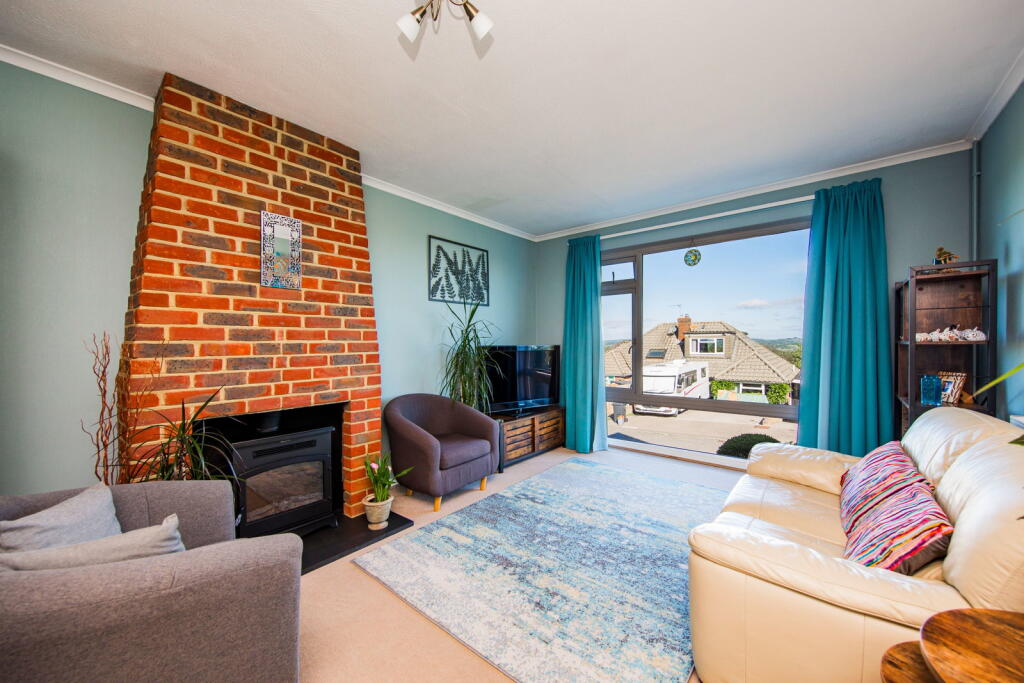 House in Tonbridge - View 3