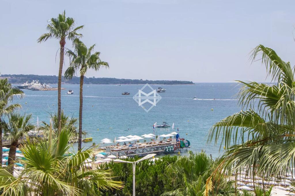 Main image of property: Provence-Alps-Cote d`Azur, Alpes-Maritimes, Cannes