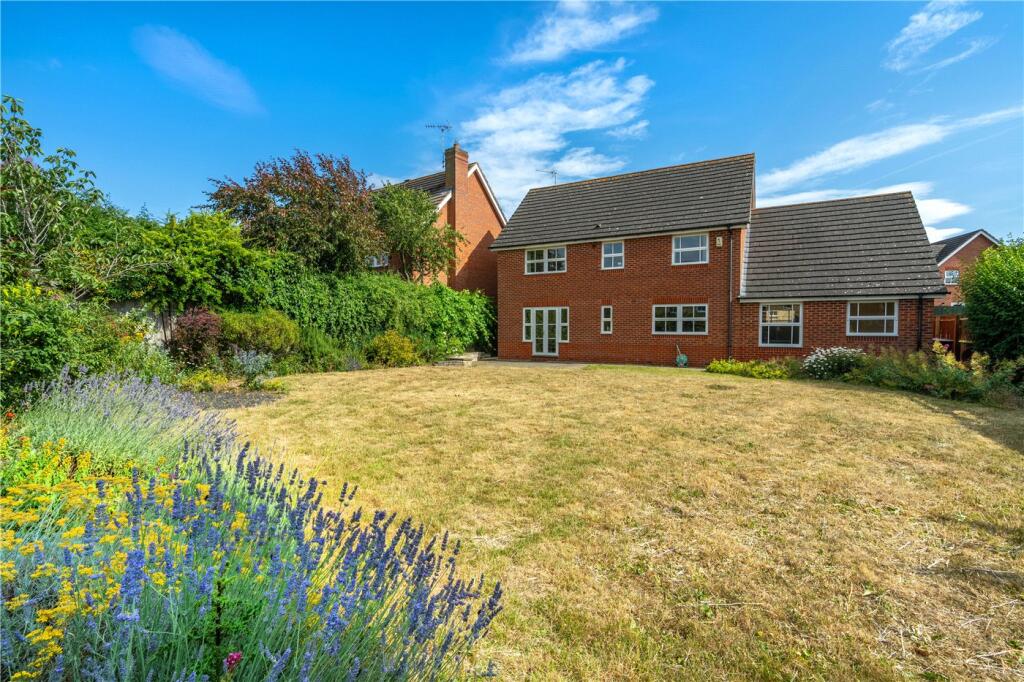 Amethyst Close, Sleaford, Lincolnshire, NG34 - View 2