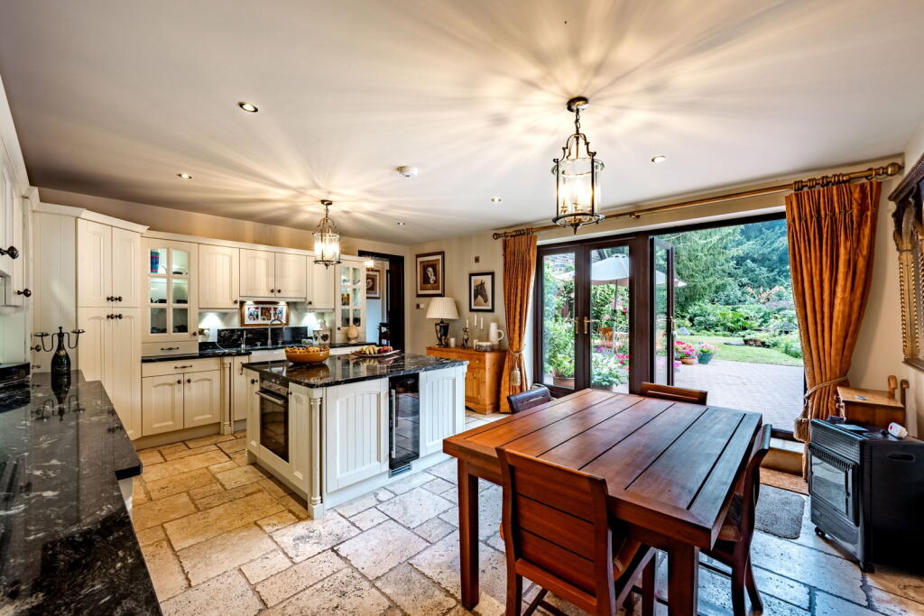 House in Walsall - View 3