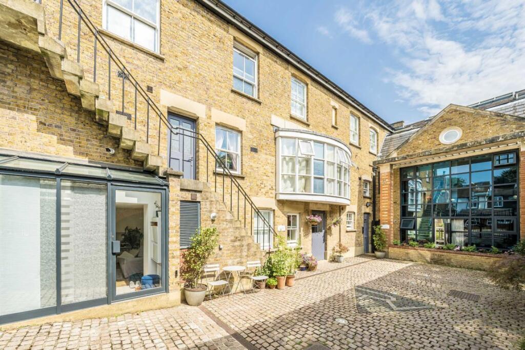 Main image of property: Church Street, Hampton