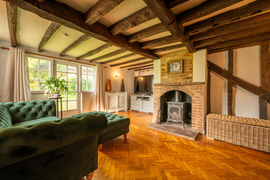 House in Wealden, Herstmonceux - View 2
