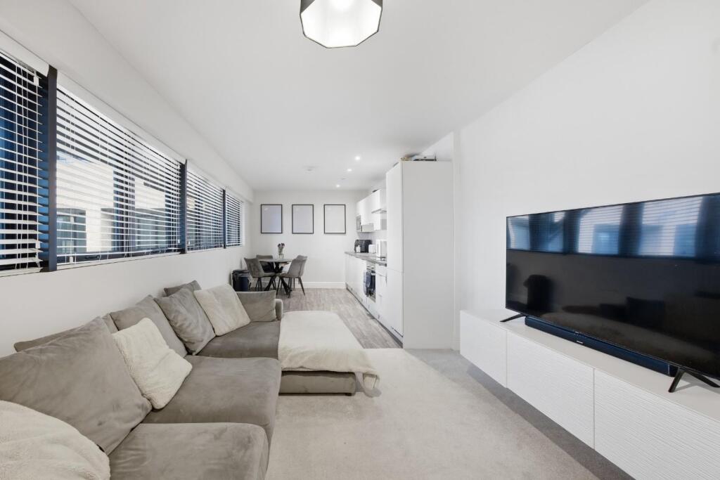Apartment in Bristol, Bishopsworth - View 2