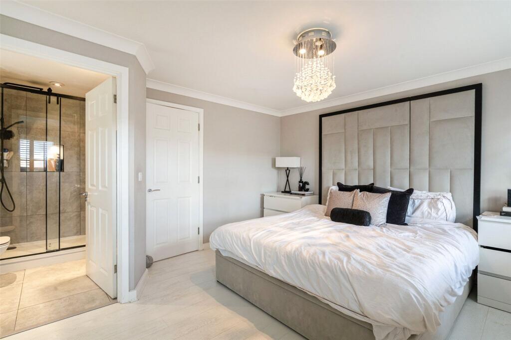 Buckland Terrace, Sherfield Park, RG27 - View 6