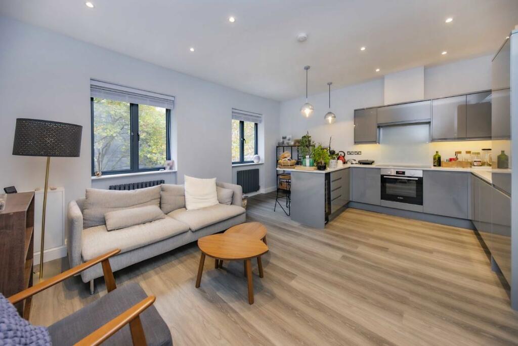 Main image of property: Chiswick High Road, Chiswick