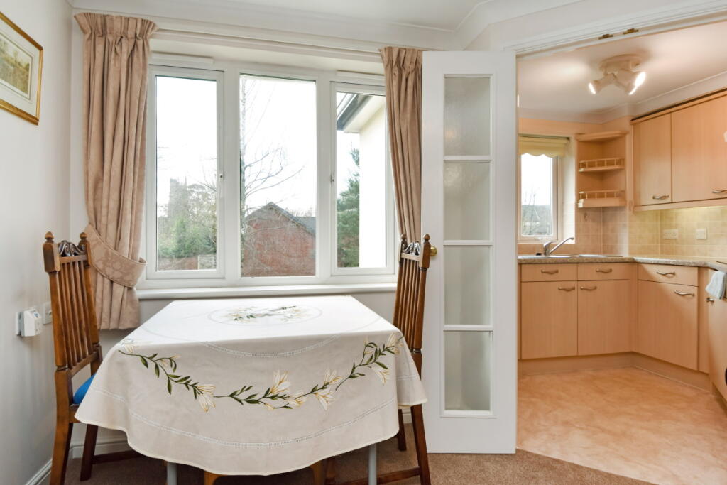 Clarks Court, Cullompton, EX15 photo 4