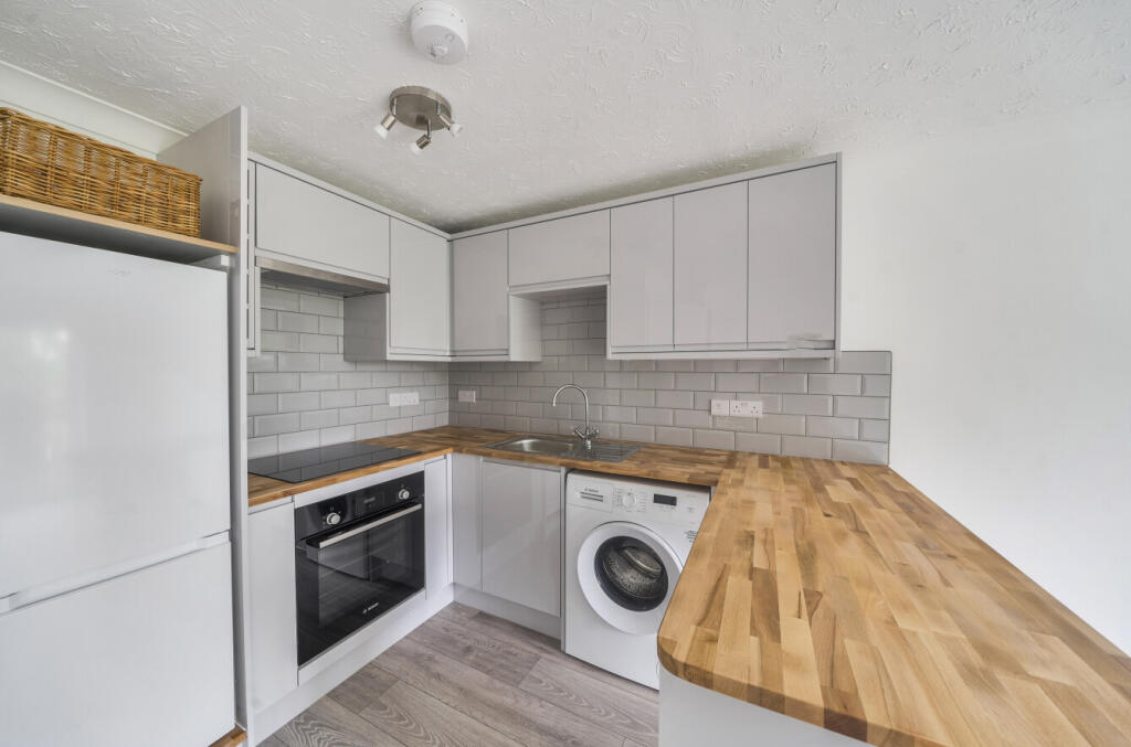 Westridge Road, Southampton, Hampshire, SO17 - View 4