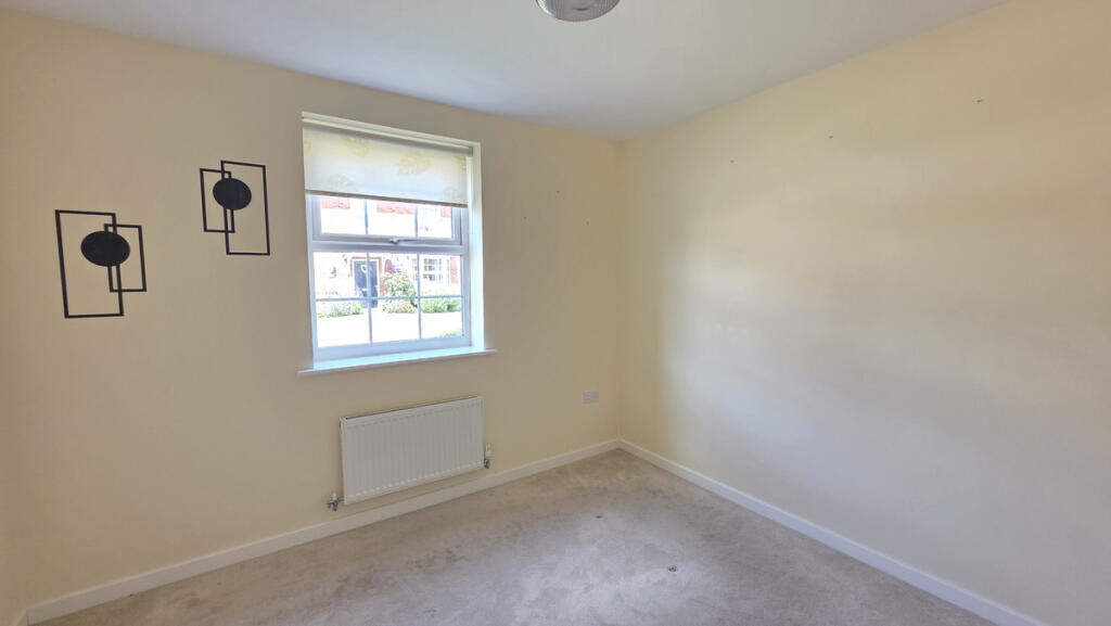 House in Stratford-on-Avon, Spinney Fields, Long Itchington CP - More