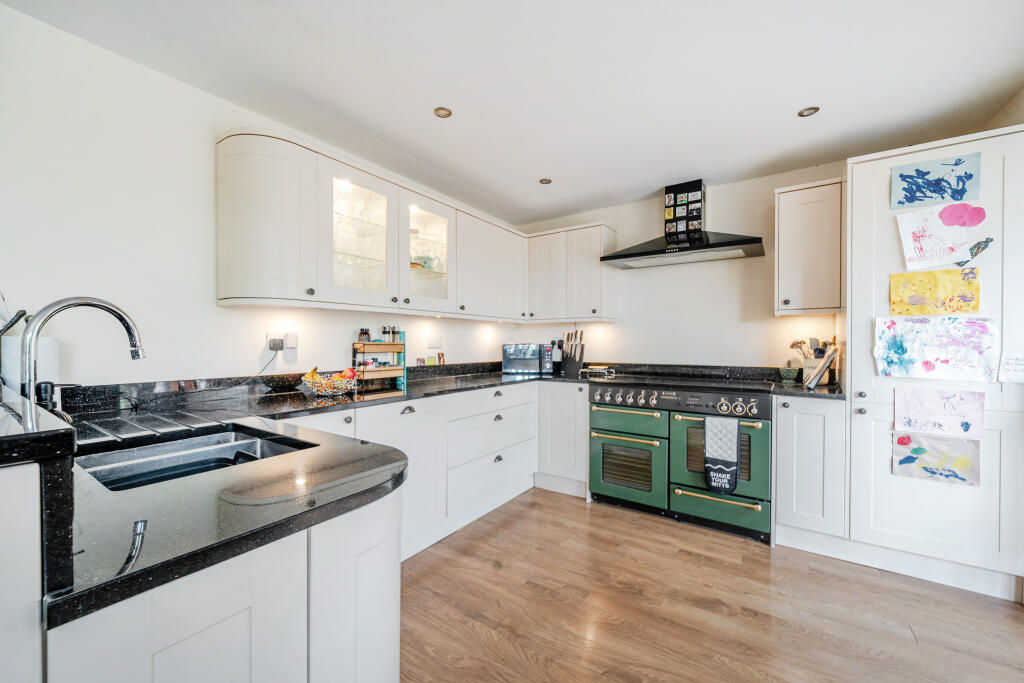 House in Hemel Hempstead - View 3