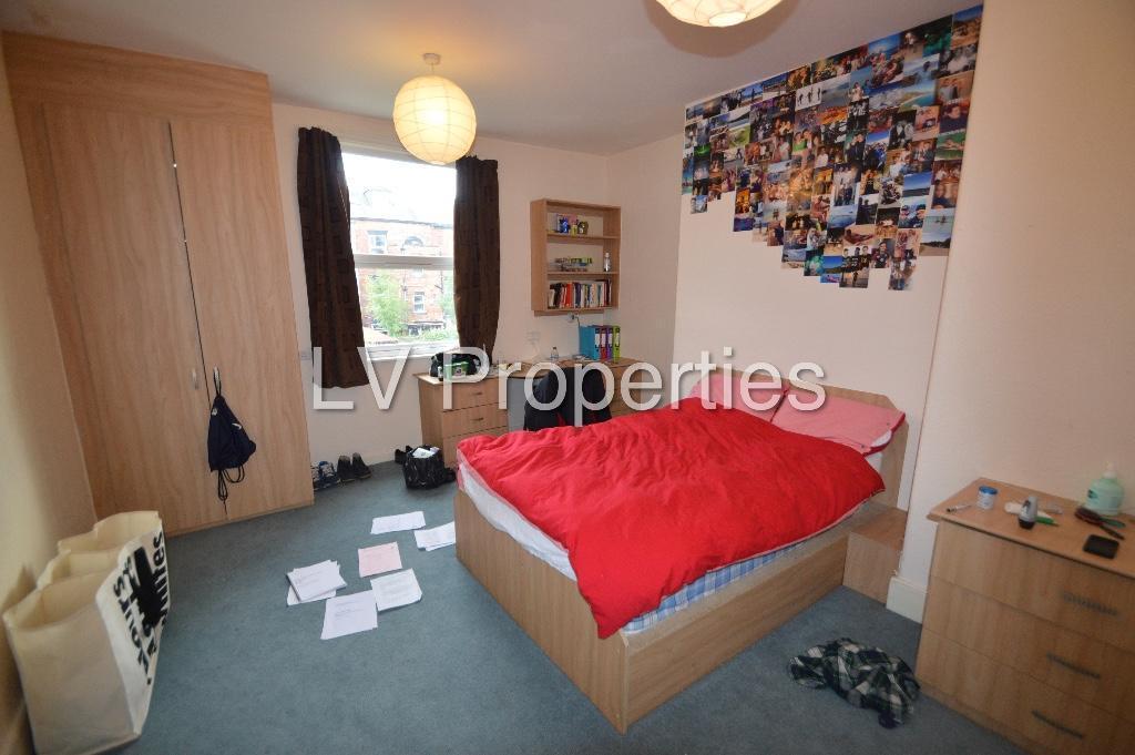 Midland Road, HYDE PARK Leeds, West Yorkshire, LS6 photo 4