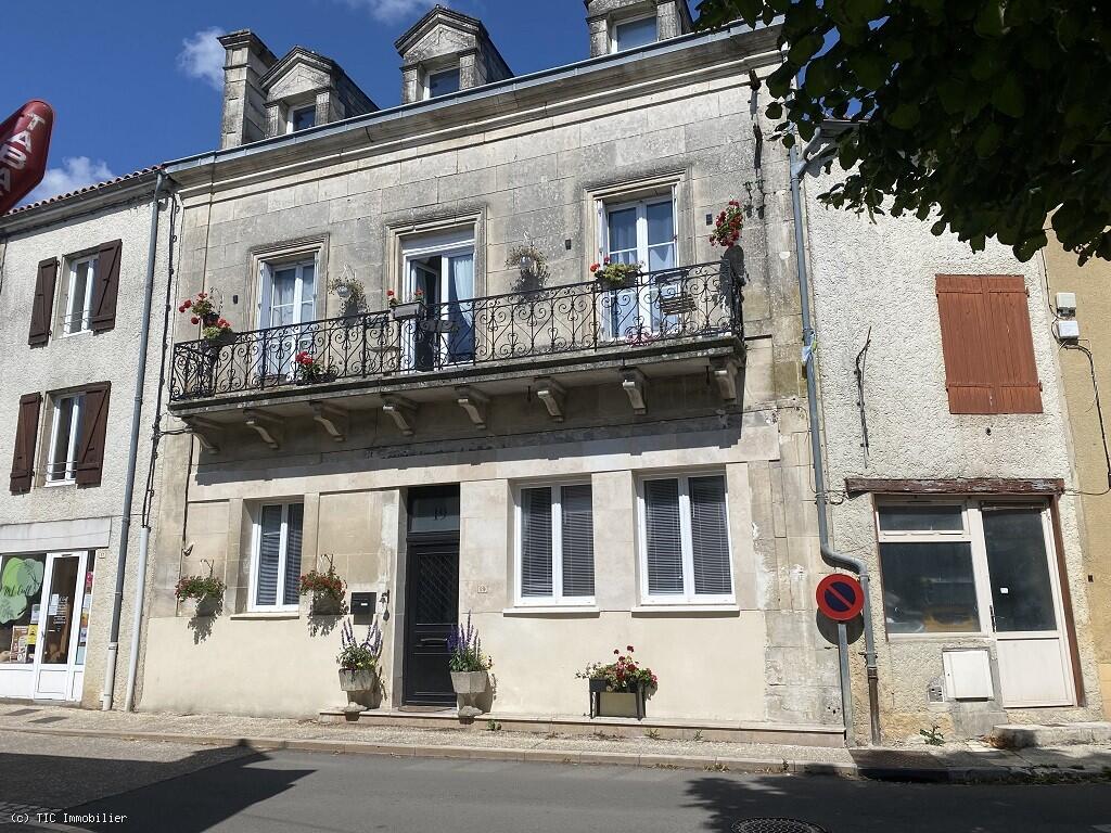 Main image of property: Villefagnan, Poitou-Charentes, 16240, France