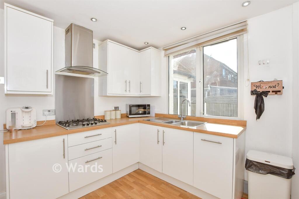 Apartment in Tonbridge - View 5