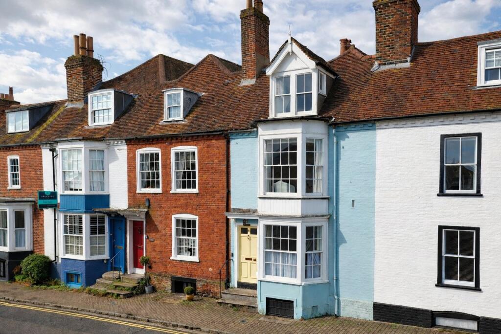 Main image of property: Captains Row, Lymington, SO41
