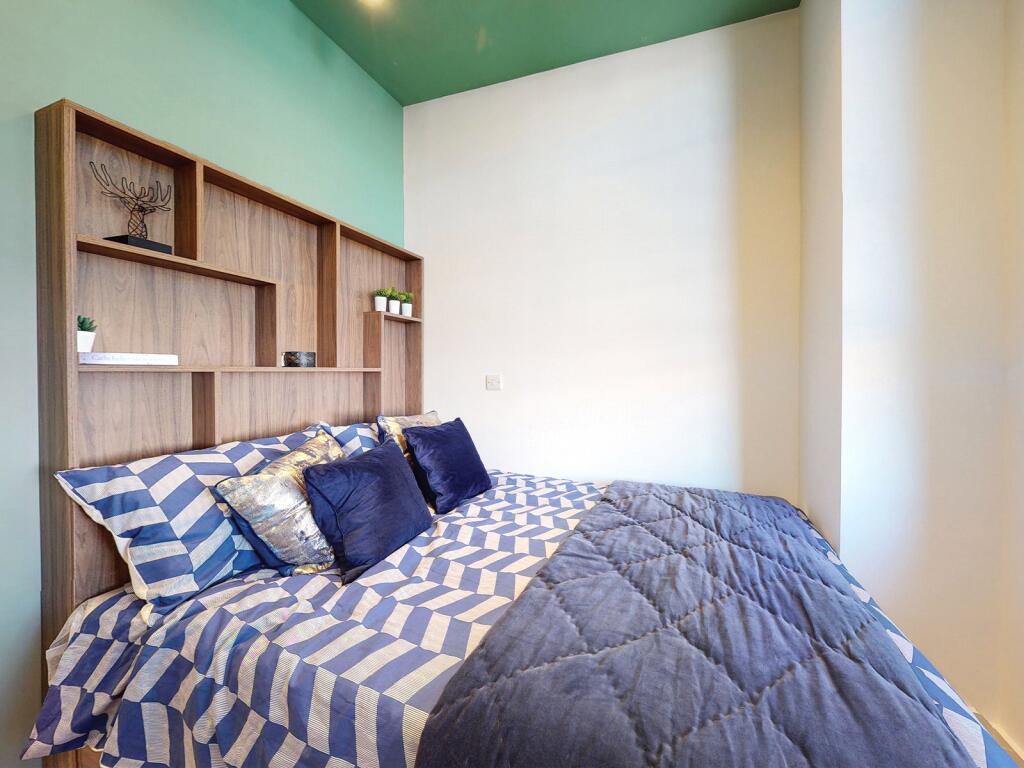 Apartment in London - View 4