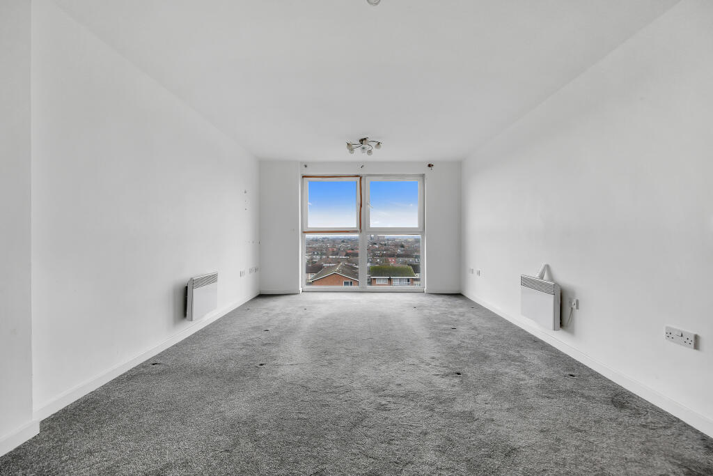 Royal Crescent, IG2 photo 2