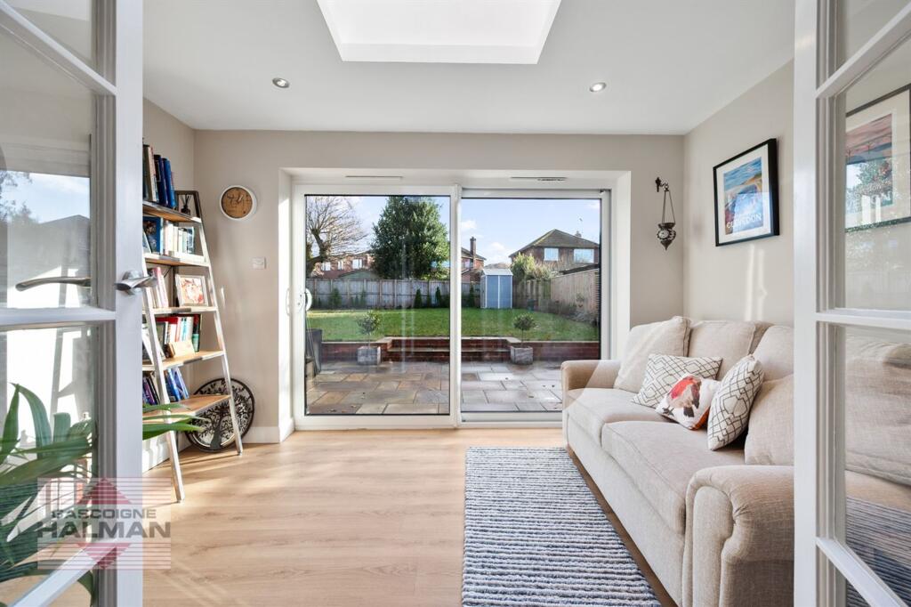 Gravel Lane, Wilmslow, SK9 photo 4