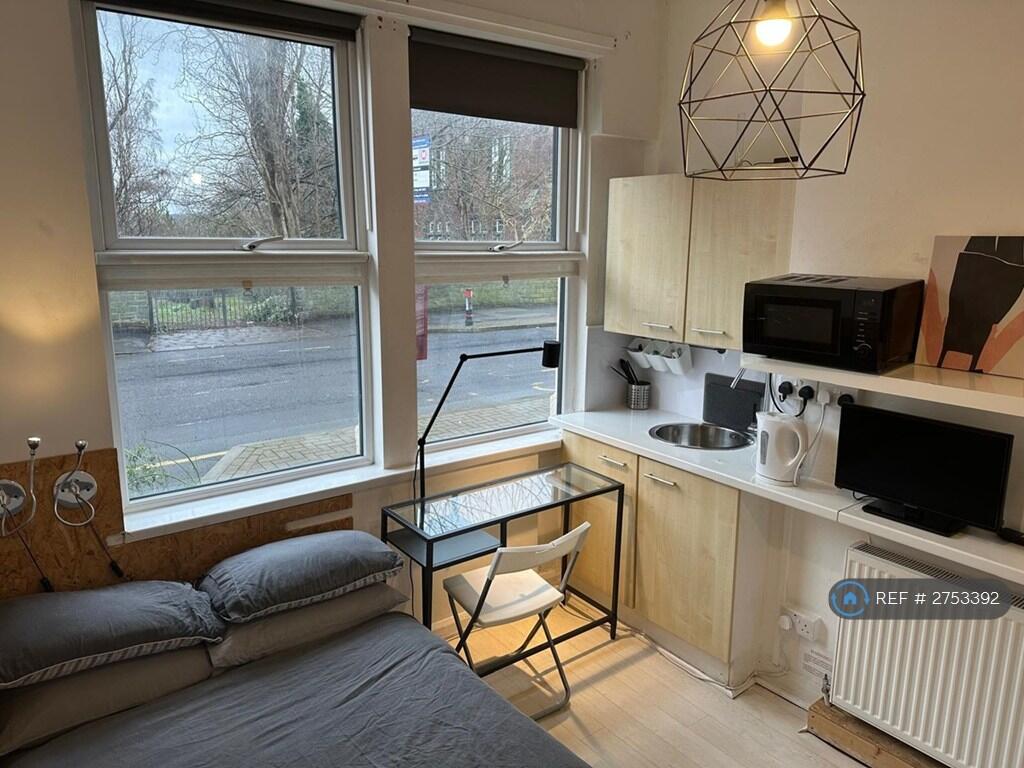 Main image of property: Cross Green, Leeds, LS9