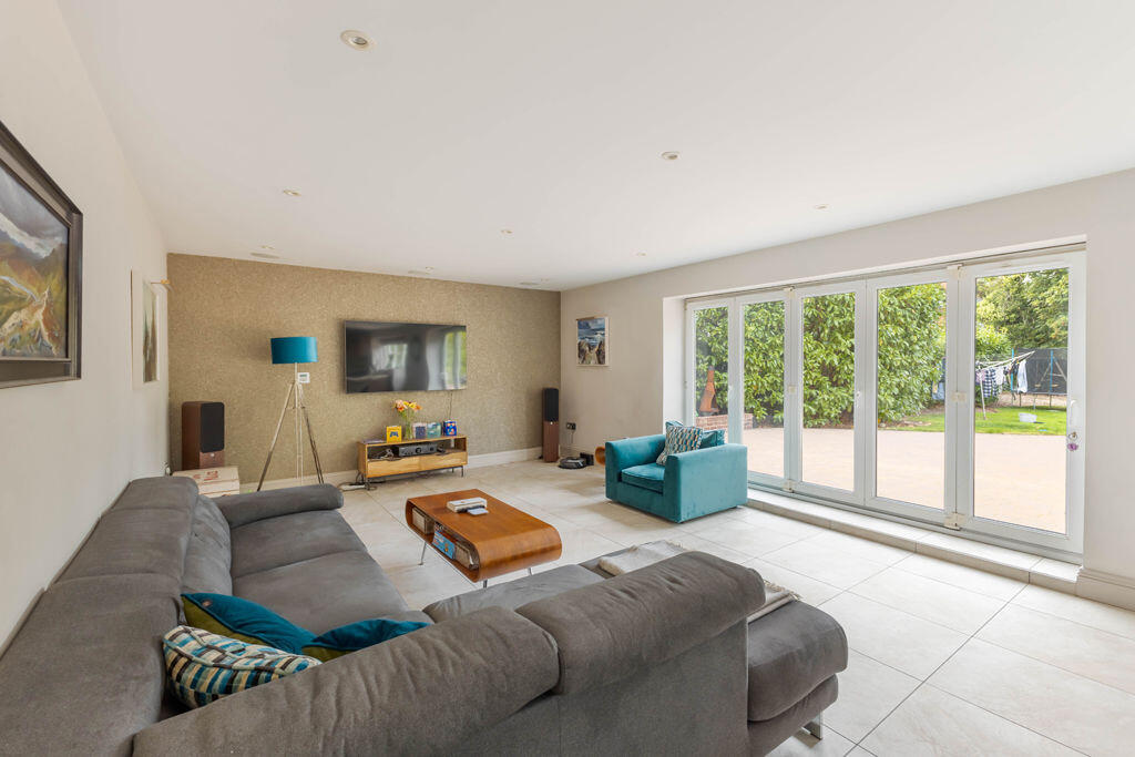 House in Ponteland, Northumberland - View 5