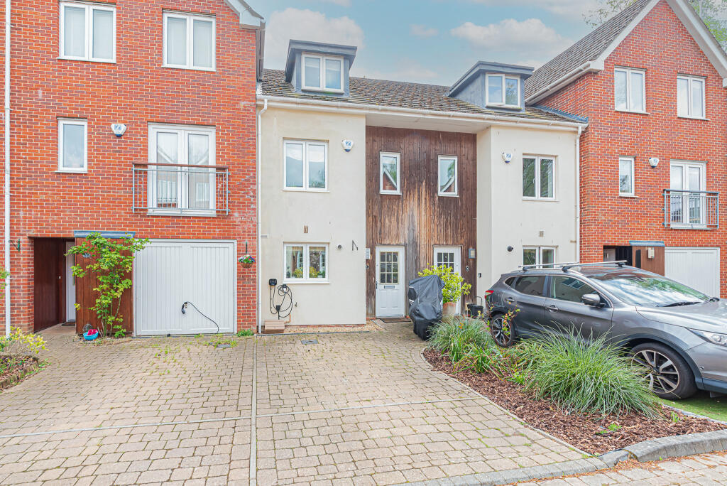 Main image of property: Brook Avenue, Ascot, Berks, SL5 7QW