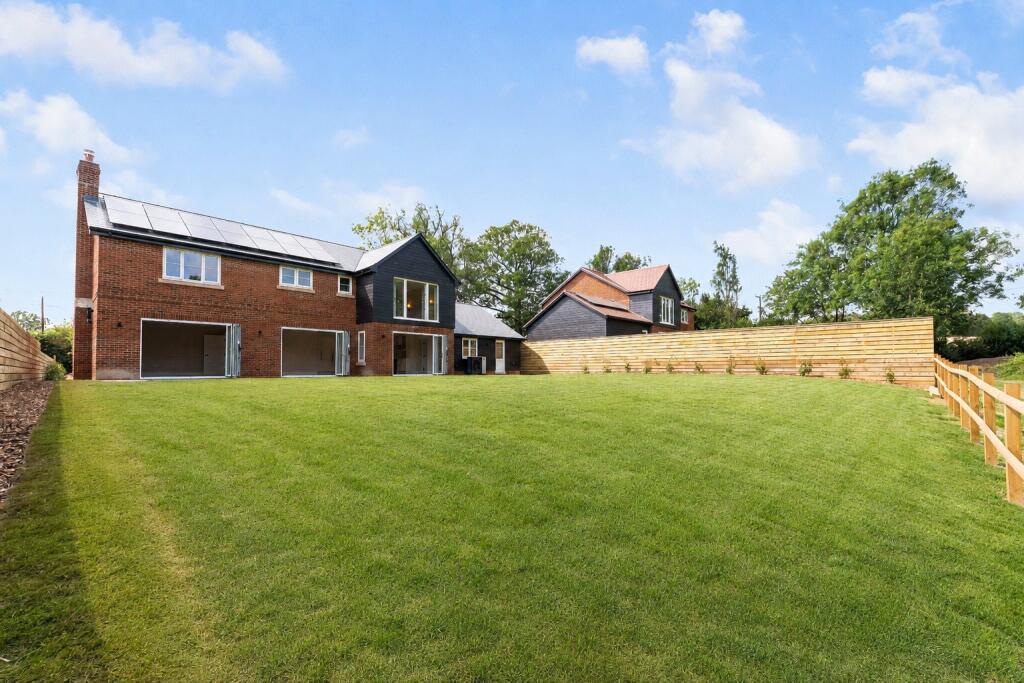 House in Basingstoke and Deane, Silchester - View 6