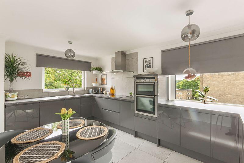 Apartment in Newcastle upon Tyne, Tyne and Wear - View 5